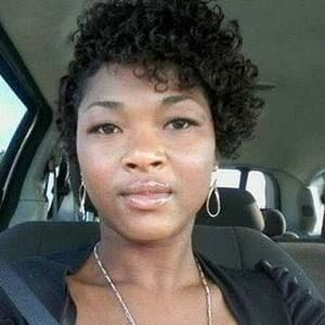 Meet your Posher, Sandy